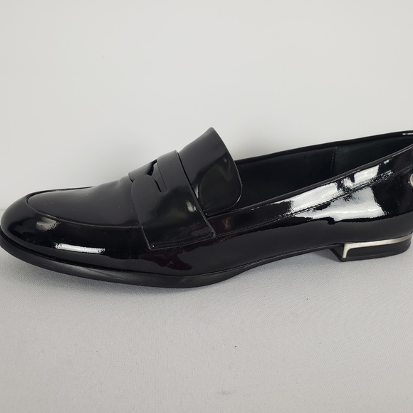 Calvin Klein Black Patent Leather Loafers Size 5.5 - Picture 1 of 6